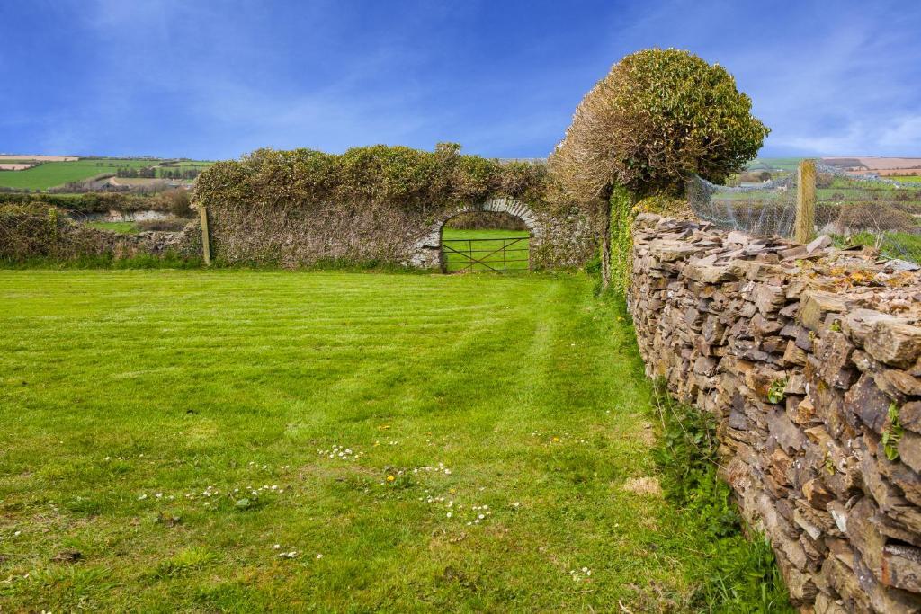 Sunville Bed And Breakfast Ballycotton Eksteriør billede